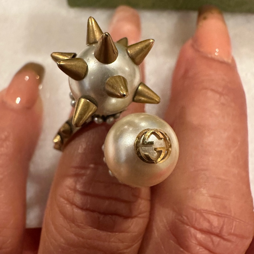 Ring Gold-Tone Metal & Faux Pearl